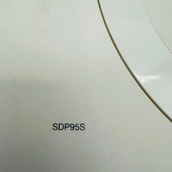 Toshiba SDP95S 9" LCD Widescrn Compact Travel Portable DVD Player Tested Working - Picture 5 of 9